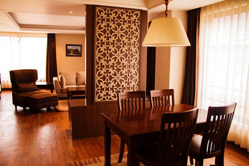טימפו Ariya Hotel מראה חיצוני תמונה