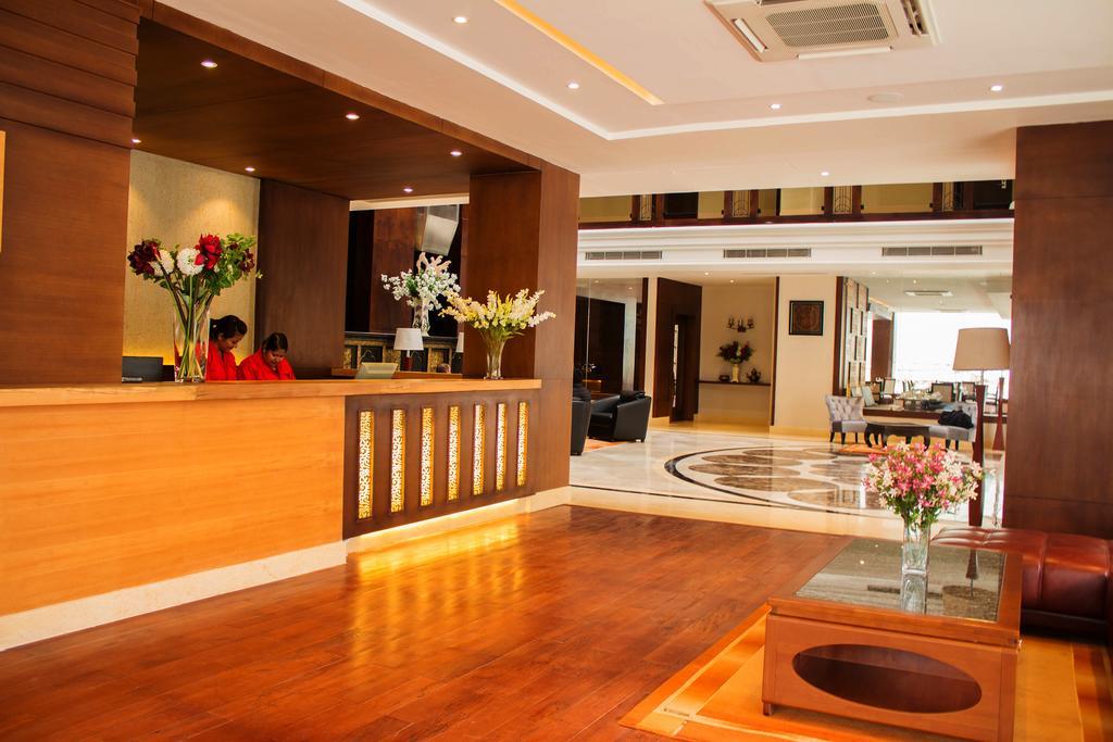 טימפו Ariya Hotel מראה חיצוני תמונה