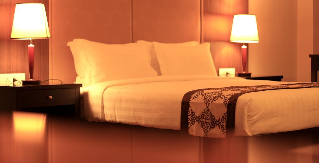טימפו Ariya Hotel מראה חיצוני תמונה