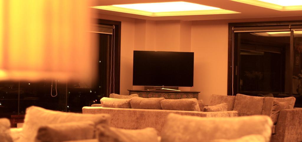 טימפו Ariya Hotel מראה חיצוני תמונה