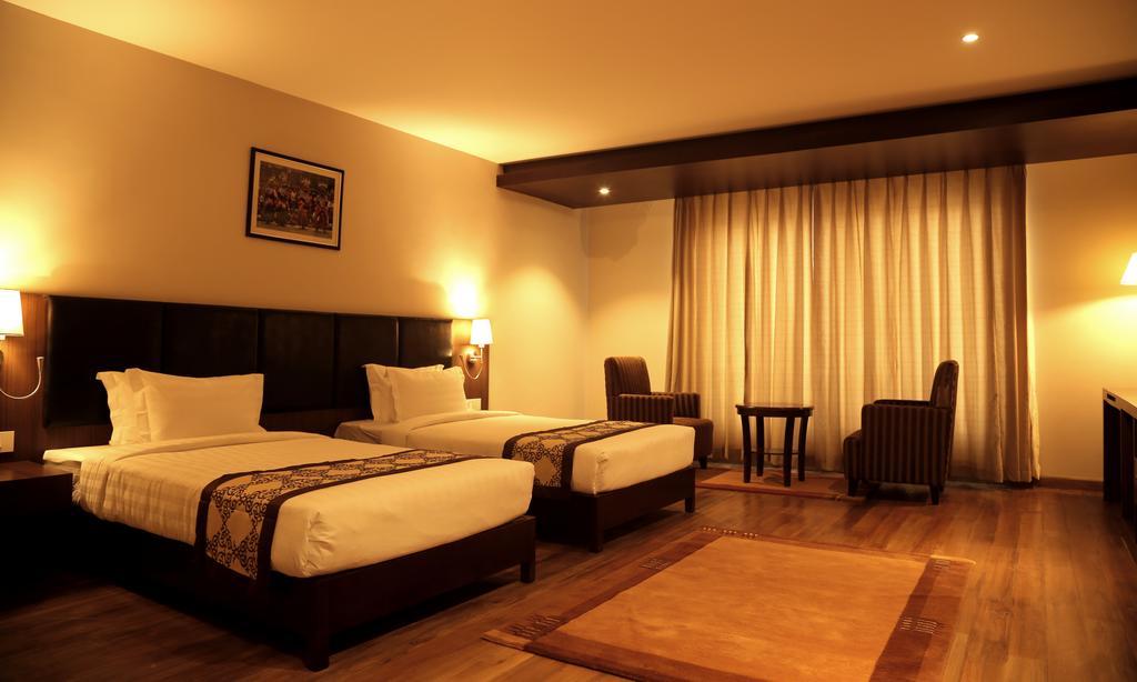 טימפו Ariya Hotel מראה חיצוני תמונה